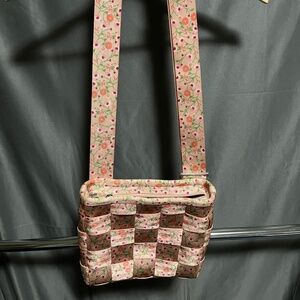 Harvey Seatbelt small streamline bag